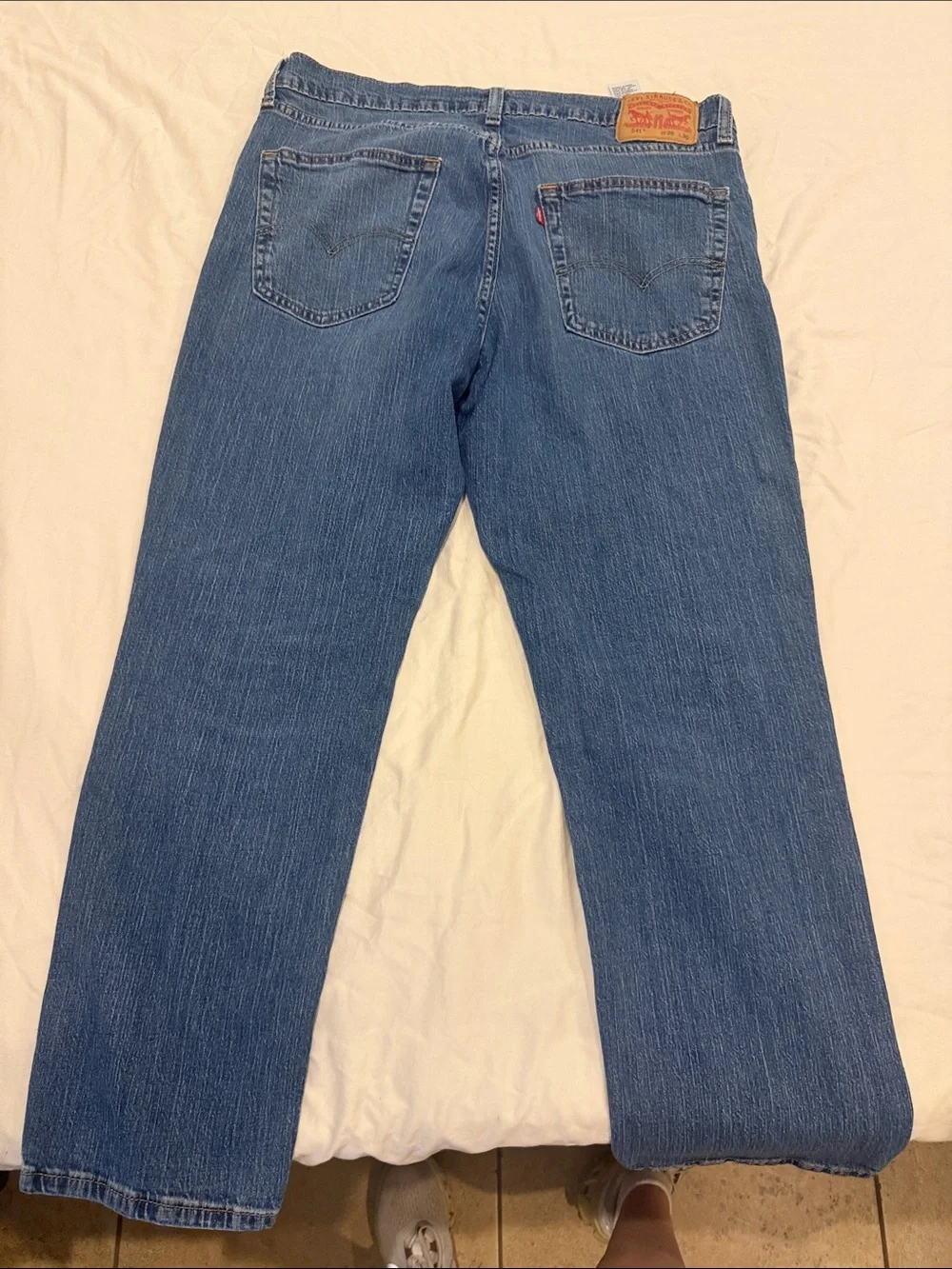 Levi's Men's Medium Blue Straight Jeans